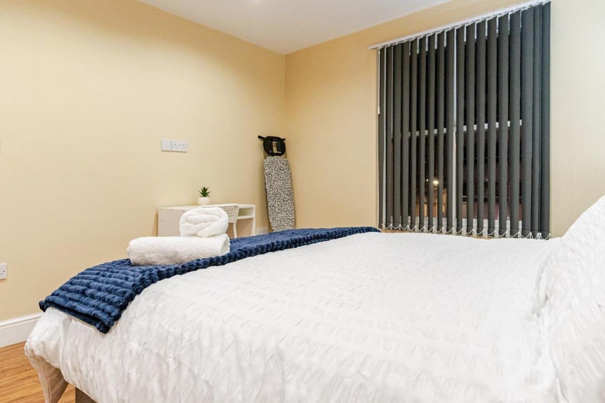 Cozy Flat In Walsall Town Centre Exterior foto